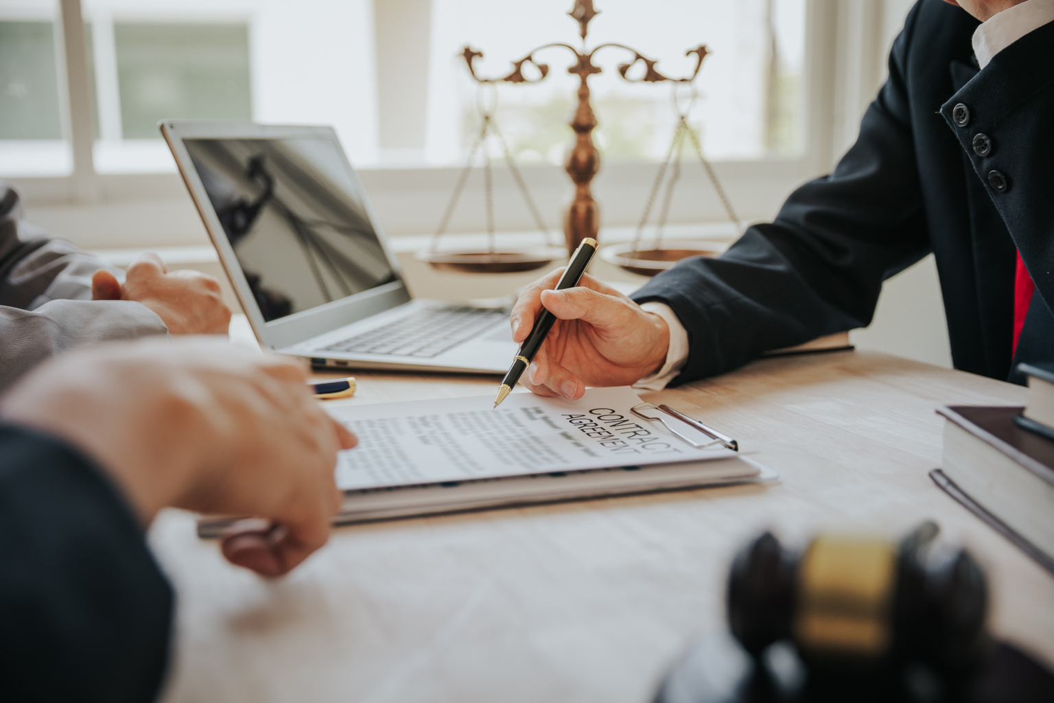 Justice et droit